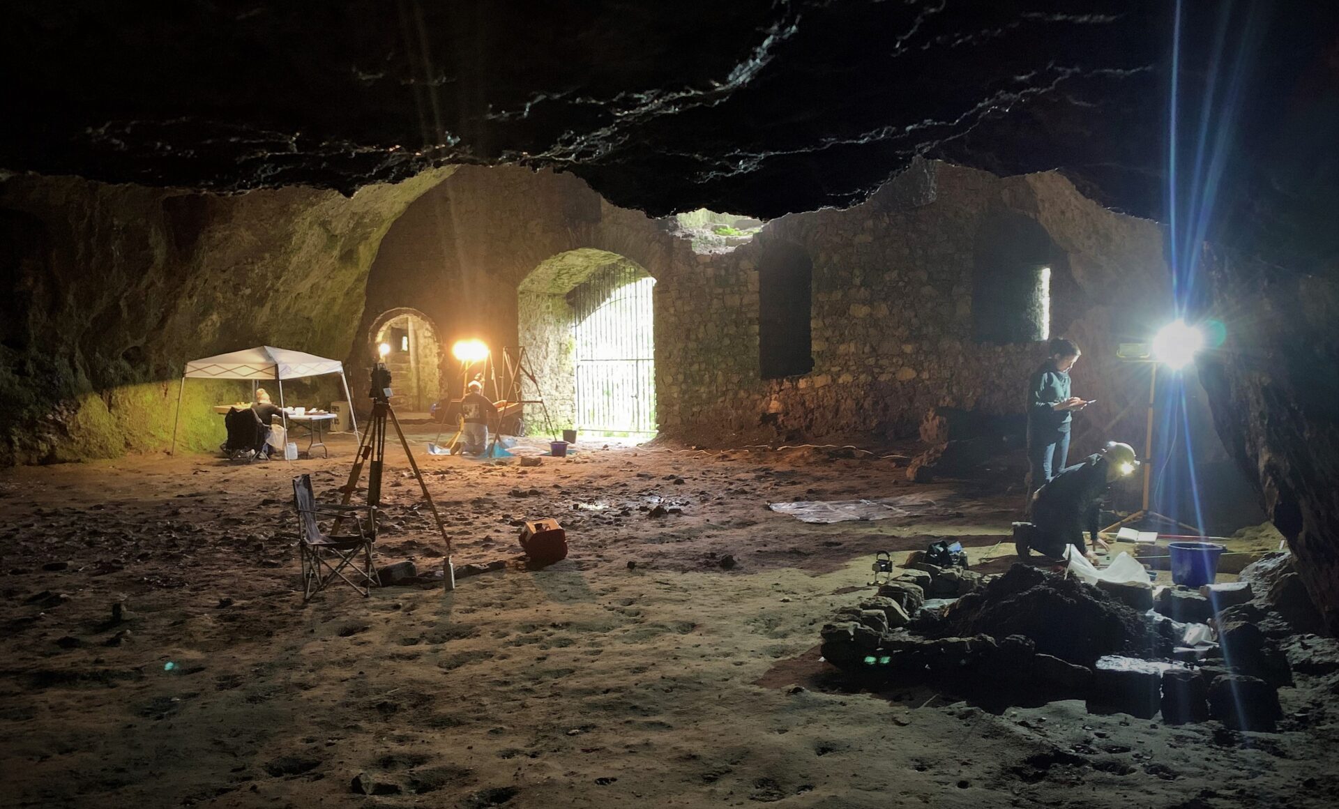 Wogan Cavern, Pembroke Castle